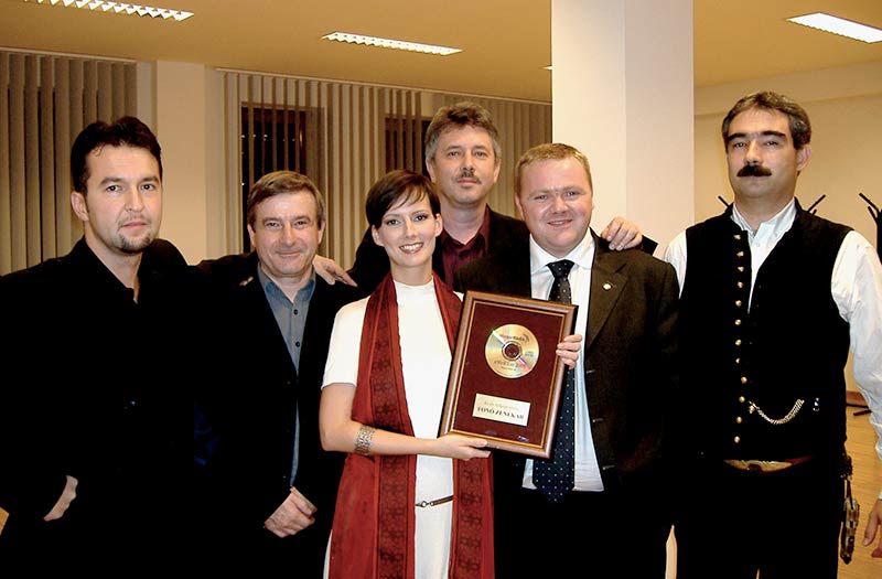 2006.11.19. eMeRTon díj